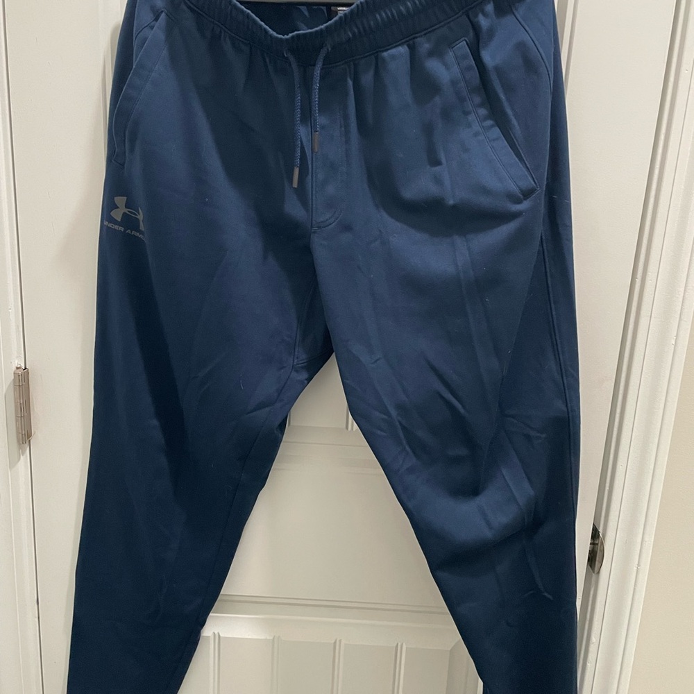 Under Armour Men's Navy Joggers